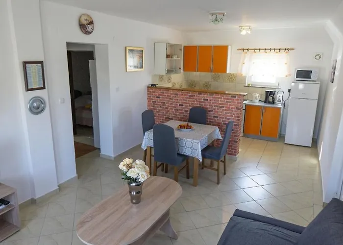 In With Terrace, Air Conditioning, Wi-fi Appartamento Vir