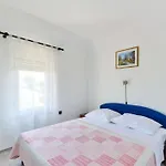 Lejlighed In With Terrace, Air Conditioning, Wi-fi Vir